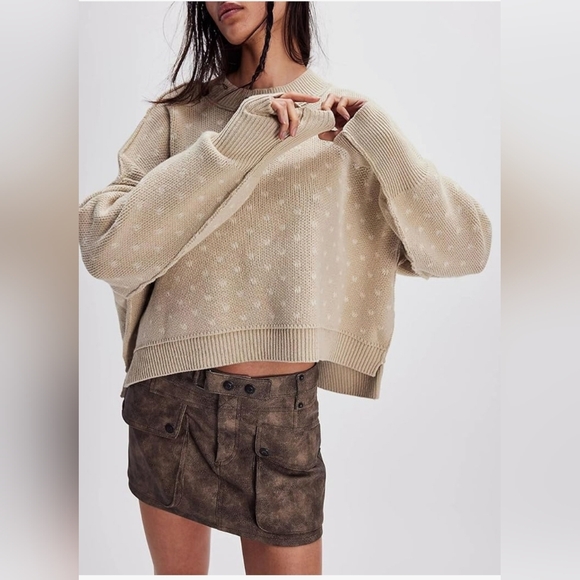 Free People Sweaters - 9. NWOT - Free People Easy Street Cropped Pullover Sweater